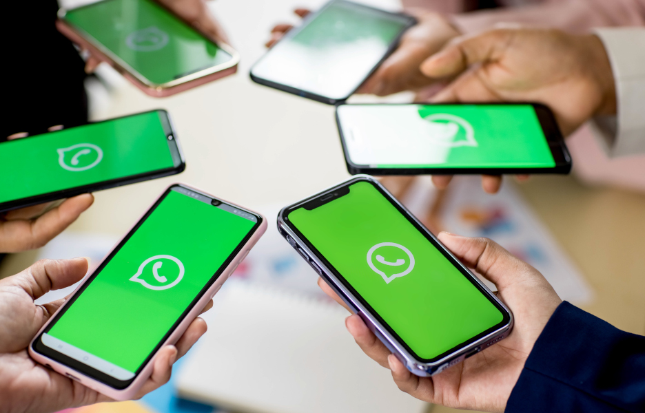 SMS mantém relevância apesar do avanço do WhatsApp Business