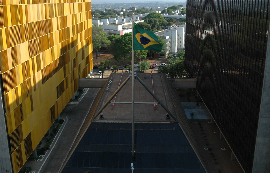 Anatel suspende regra sobre data centers, mas os declara infraestruturas críticas