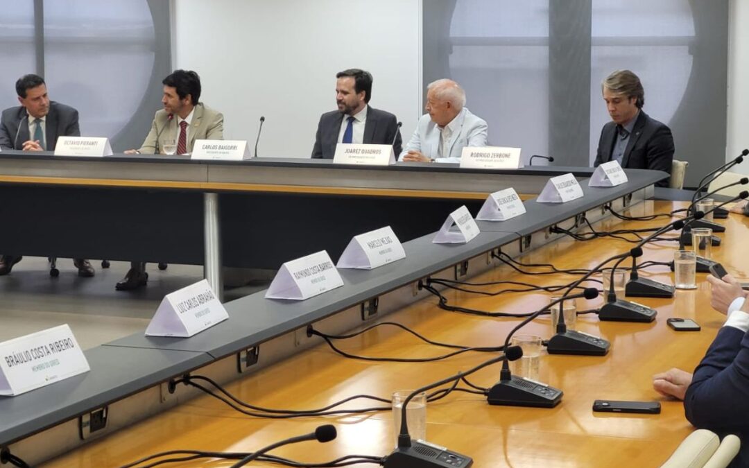 Anatel declara conclusão do desligamento da TV analógica no Brasil