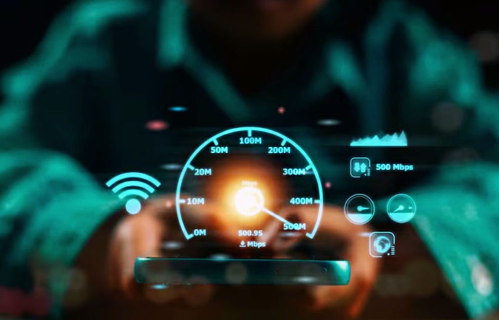 Levantamento da Ookla coloca Claro à frente de TIM e Vivo no 5G