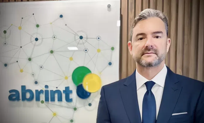 Para Abrint, aumento de custos, fiscalização trabalhista e 6 GHz trazem incertezas preocupantes