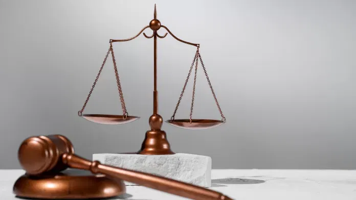 Apronet consegue suspender regras de fiscalização da Anatel